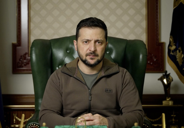 Sau tuyên bố của Tổng thống Zelensky, Ukraine chỉ còn 2 lựa chọn Sau tuyen bo cua Tong thong Zelensky, Ukraine chi con 2 lua chon