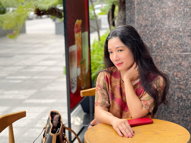 Thanh Thanh Hiền tuổi 52: Làm mẹ đơn thân, sống an yên bên con gái - Hình 12 Thanh Thanh Hien tuoi 52: Lam me don than, song an yen ben con gai-Hinh-12