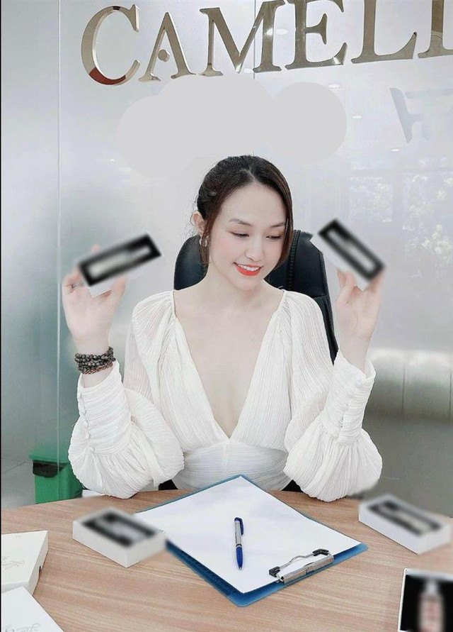 Bà xã Tuấn Hưng thăng hạng nhan sắc, mê style khoe thềm ngực quyến rũ - Hình 6 Ba xa Tuan Hung thang hang nhan sac, me style khoe them nguc quyen ru-Hinh-6