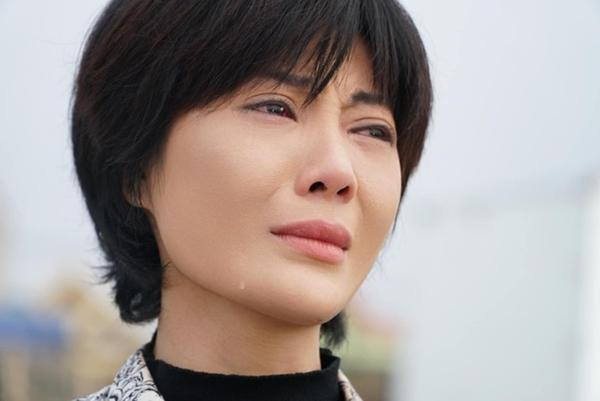 Kỳ lạ về Thanh Hương: Loạt vai bi thương gắn với 1 chữ cái Ky la ve Thanh Huong: Loat vai bi thuong gan voi 1 chu cai