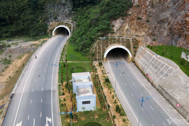 Khánh thành tuyến đường bao biển đẹp nhất Việt Nam - Hình 5 Khanh thanh tuyen duong bao bien dep nhat Viet Nam-Hinh-5