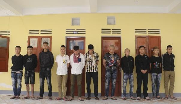 Tạm giữ hình sự 13 đối tượng tra tấn, "chôn sống" thanh niên 17 tuổi - Hình 3 Tam giu hinh su 13 doi tuong tra tan,