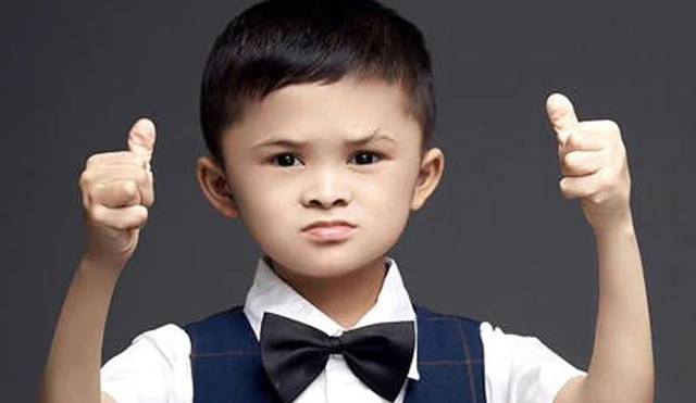 Cậu bé có khuôn mặt giống Jack Ma giờ ra sao? - Hình 4 Cau be co khuon mat giong Jack Ma gio ra sao?-Hinh-4