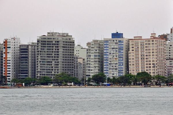 Những toà nhà nghiêng nổi tiếng ở Brazil - Hình 4 Nhung toa nha nghieng noi tieng o Brazil-Hinh-4