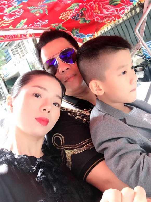 Lệ Quyên tiết lộ quý tử 9 tuổi muốn lấy vợ như hoa hậu - Hình 4 Le Quyen tiet lo quy tu 9 tuoi muon lay vo nhu hoa hau-Hinh-4
