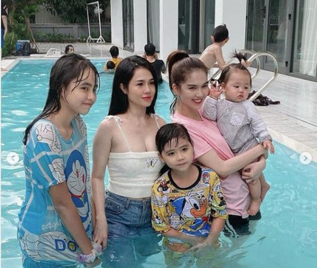 Chị gái Ngọc Trinh khoe dáng nóng bỏng không thua gì em - Hình 3 Chi gai Ngoc Trinh khoe dang nong bong khong thua gi em-Hinh-3