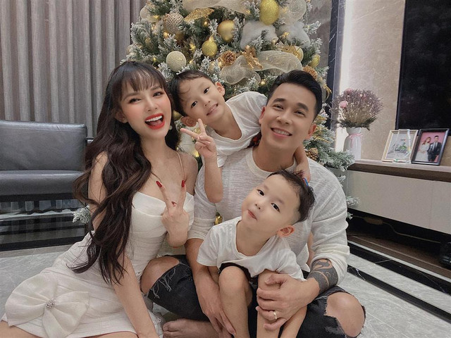 Vợ Lê Hoàng tiết lộ lý do muốn đập chồng Vo Le Hoang tiet lo ly do muon dap chong