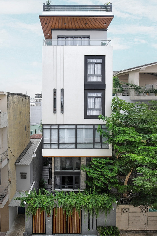 Vợ Lê Hoàng tiết lộ lý do muốn đập chồng - Hình 4 Vo Le Hoang tiet lo ly do muon dap chong-Hinh-4