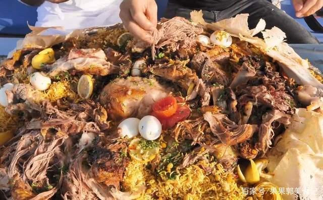 Trong 3 bữa cơm hàng ngày nhà giàu Dubai ăn gì? - Hình 8 Trong 3 bua com hang ngay nha giau Dubai an gi?-Hinh-8