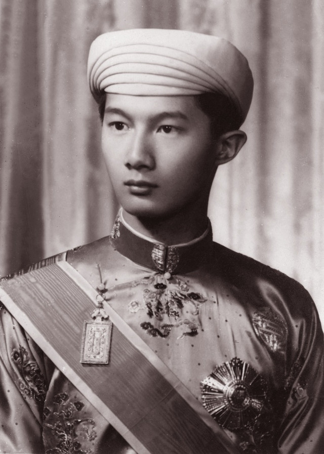 Nam Phương hoàng hậu và sự an nguy của các con - Hình 3 Nam Phuong hoang hau va su an nguy cua cac con-Hinh-3