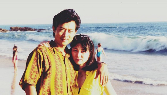 Vân Sơn hiếm hoi nịnh bà xã: 'Nàng có nét đẹp vượt thời gian' Van Son hiem hoi ninh ba xa: 'Nang co net dep vuot thoi gian'