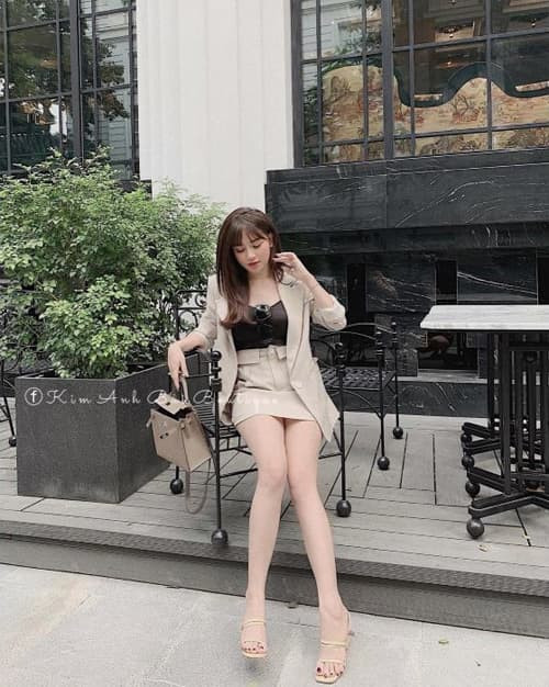 Hotgirl Bùi Kim Anh và phong cách thời trang đẳng cấp - Hình 2 Hotgirl Bui Kim Anh va phong cach thoi trang dang cap-Hinh-2
