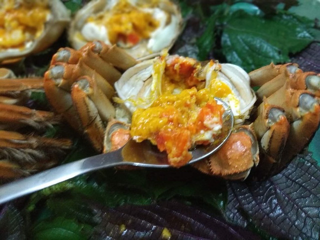 Loại cua nhà giàu giá rẻ bất ngờ, tiểu thương tiết lộ sự thật Loai cua nha giau gia re bat ngo, tieu thuong tiet lo su that