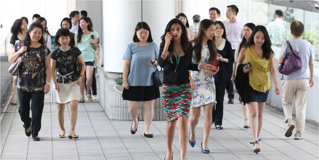 Thực trạng phụ nữ Hong Kong dễ bị lừa tình vì áp lực phải lấy chồng - Hình 4 Thuc trang phu nu Hong Kong de bi lua tinh vi ap luc phai lay chong-Hinh-4