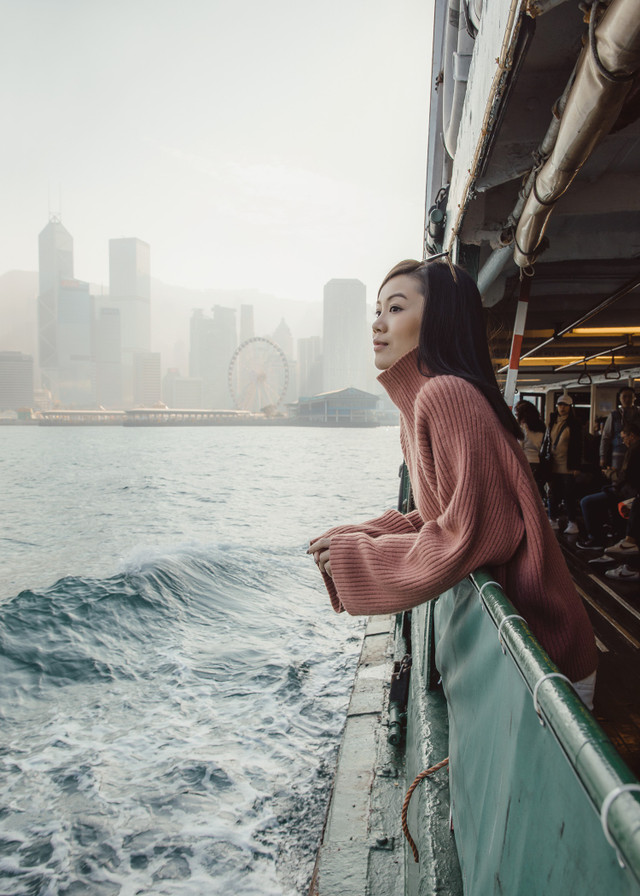 Thực trạng phụ nữ Hong Kong dễ bị lừa tình vì áp lực phải lấy chồng - Hình 3 Thuc trang phu nu Hong Kong de bi lua tinh vi ap luc phai lay chong-Hinh-3