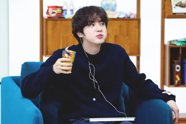 Đằng sau hình ảnh cuộc sống thật của BlackPink, BTS Dang sau hinh anh cuoc song that cua BlackPink, BTS