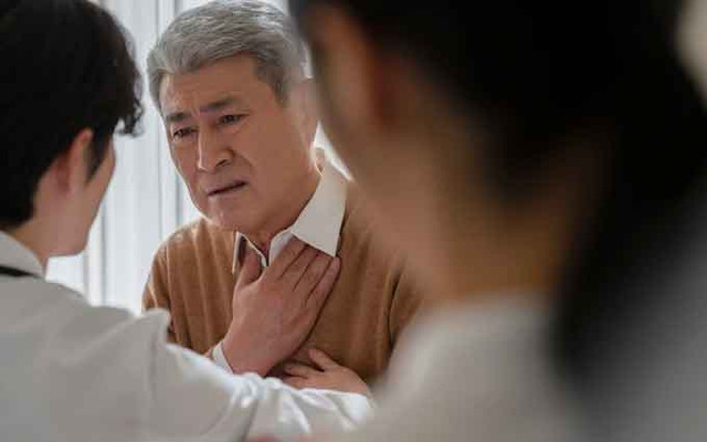 Bố chồng hàng ngày mắng chửi tôi vì không được ăn thịt bò Bo chong hang ngay mang chui toi vi khong duoc an thit bo