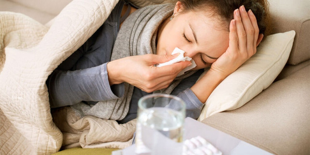 Cách để ngăn ngừa cảm cúm trong thời điểm giao mùa Cach de ngan ngua cam cum trong thoi diem giao mua