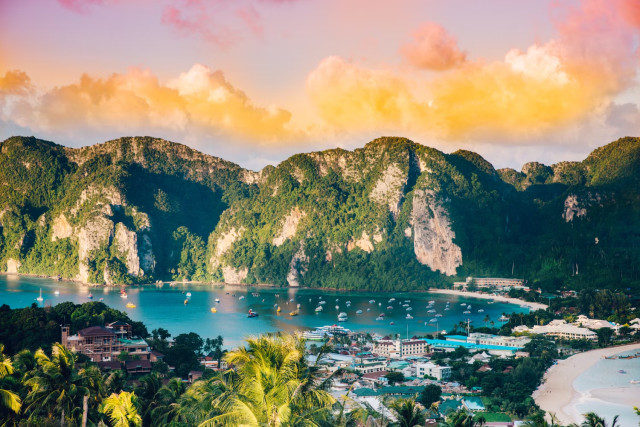 Việt Nam nằm trong 10 điểm đến tuyệt vời nhất châu Á - Hình 3 Viet Nam nam trong 10 diem den tuyet voi nhat chau A-Hinh-3