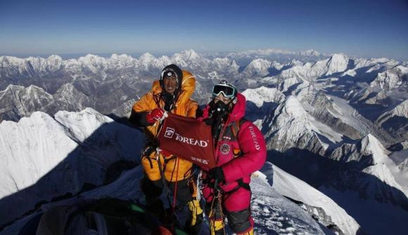 Leo lên đỉnh Everest, tốt nhất là không nên giúp đỡ người bị ngã? - Hình 4 Leo len dinh Everest, tot nhat la khong nen giup do nguoi bi nga?-Hinh-4