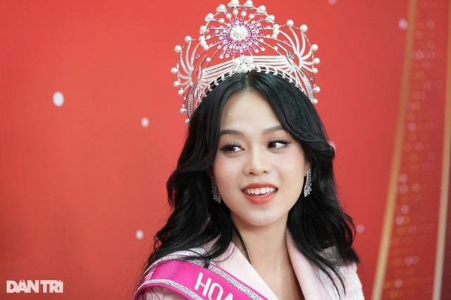 Loạn tên gọi cuộc thi hoa hậu ở VN: "Ma trận" đánh đố khán giả? - Hình 3 Loan ten goi cuoc thi hoa hau o VN: