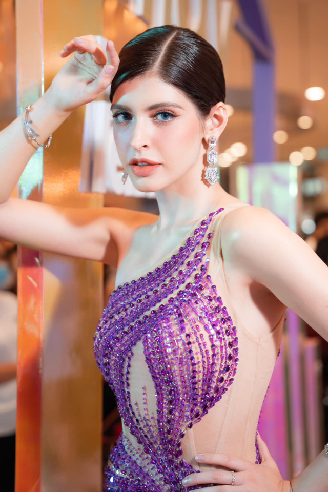 Người mẫu Andrea Aybar nói gì về tin đồn kiếm tiền tỷ nhờ TikTok? Nguoi mau Andrea Aybar noi gi ve tin don kiem tien ty nho TikTok?