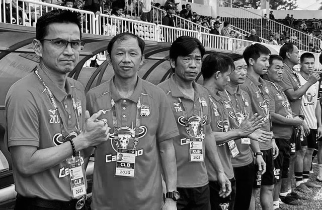 HLV Kiatisak: "Không ai có thể thay thế em Dương Minh Ninh" HLV Kiatisak: