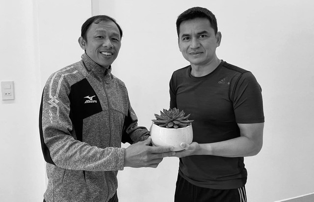 HLV Kiatisak: "Không ai có thể thay thế em Dương Minh Ninh" - Hình 2 HLV Kiatisak:
