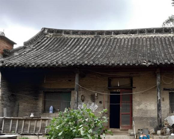 “Trong nhà có ba khoảng trống, con cháu muôn đời trống rỗng” - Hình 3 “Trong nha co ba khoang trong, con chau muon doi trong rong”-Hinh-3