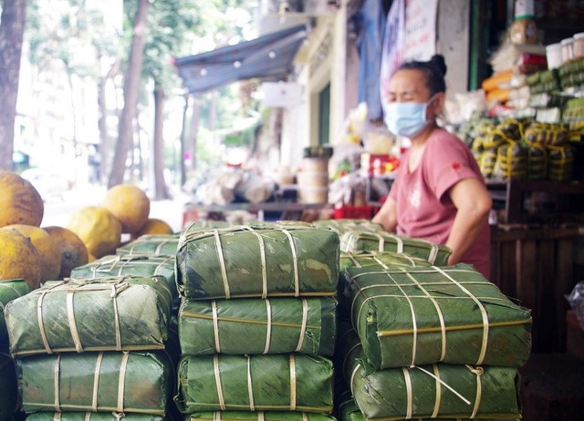 Nhiều nguyên liệu làm món Tết tăng giá mạnh Nhieu nguyen lieu lam mon Tet tang gia manh