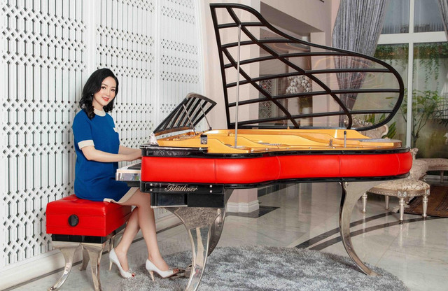 Hoa hậu độc nhất vô nhị Giáng My: Tuổi 52 trong căn biệt thự xa hoa - 7 Hoa hậu độc nhất vô nhị Giáng My: Tuổi 52 trong căn biệt thự xa hoa - 7