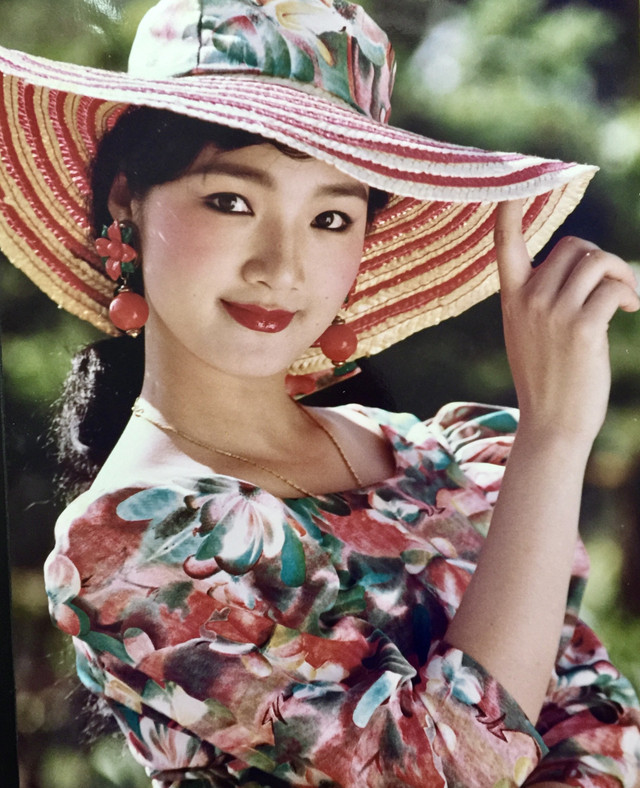 Hoa hậu độc nhất vô nhị Giáng My: Tuổi 52 trong căn biệt thự xa hoa - 1 Hoa hậu độc nhất vô nhị Giáng My: Tuổi 52 trong căn biệt thự xa hoa - 1