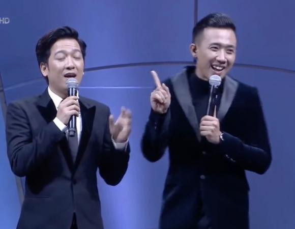 Rộ lại clip Trấn Thành và Trường Giang troll nhau, dân tình khen vì... - Hình 3 Ro lai clip Tran Thanh va Truong Giang troll nhau, dan tinh khen vi...-Hinh-3