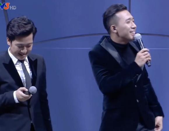 Rộ lại clip Trấn Thành và Trường Giang troll nhau, dân tình khen vì... - Hình 5 Ro lai clip Tran Thanh va Truong Giang troll nhau, dan tinh khen vi...-Hinh-5