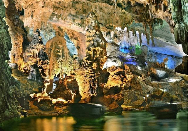 Một ngày khám phá vườn quốc gia Phong Nha - Kẻ Bàng - Hình 2 Mot ngay kham pha vuon quoc gia Phong Nha - Ke Bang-Hinh-2