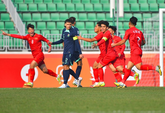HLV U20 Australia chỉ ra nguyên nhân thua U20 Việt Nam HLV U20 Australia chi ra nguyen nhan thua U20 Viet Nam
