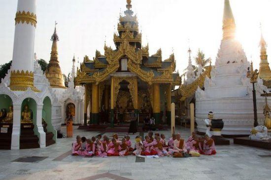 Top những ngôi chùa vừa đẹp vừa linh thiêng ở Châu Á - Hình 9 Top nhung ngoi chua vua dep vua linh thieng o Chau A-Hinh-9