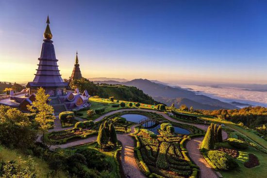Top những ngôi chùa vừa đẹp vừa linh thiêng ở Châu Á - Hình 3 Top nhung ngoi chua vua dep vua linh thieng o Chau A-Hinh-3
