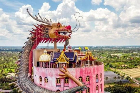 Ngôi chùa có con rồng khổng lồ quấn quanh toà nhà 17 tầng - Hình 8 Ngoi chua co con rong khong lo quan quanh toa nha 17 tang-Hinh-8