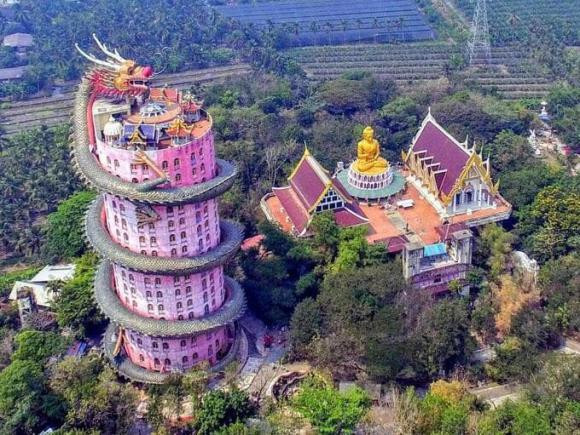 Ngôi chùa có con rồng khổng lồ quấn quanh toà nhà 17 tầng - Hình 7 Ngoi chua co con rong khong lo quan quanh toa nha 17 tang-Hinh-7