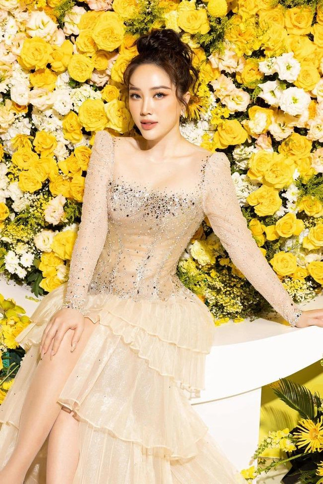 Bảo Thy làm dâu hào môn: 'Nói không áp lực giữ chồng là nói dối' Bao Thy lam dau hao mon: 'Noi khong ap luc giu chong la noi doi'