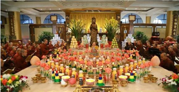 Khi cúng trái cây trước Phật, hãy ghi nhớ năm chữ - Hình 5 Khi cung trai cay truoc Phat, hay ghi nho nam chu-Hinh-5