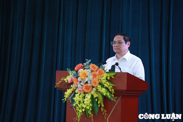 Tháo gỡ khó khăn, tạo điều kiện tốt nhất có thể để báo chí cống hiến - Hình 8 Thao go kho khan, tao dieu kien tot nhat co the de bao chi cong hien-Hinh-8