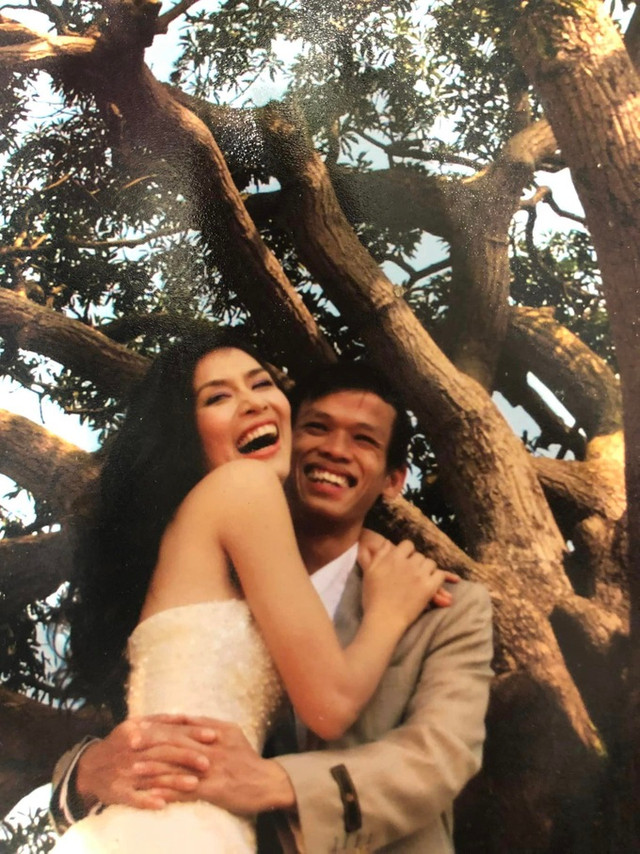 Ảnh cưới lãng mạn của Hà Hương "Phía trước là bầu trời" - Hình 3 Anh cuoi lang man cua Ha Huong