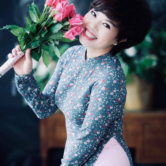 Tiểu thư lấy chồng nghèo, theo nghệ thuật được phong tặng NSND - Hình 2 Tieu thu lay chong ngheo, theo nghe thuat duoc phong tang NSND-Hinh-2