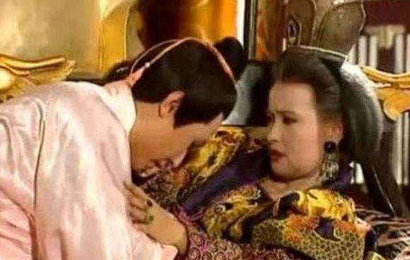 Có hai điều kiện để Võ Tắc Thiên chọn được nam sủng - Hình 2 Co hai dieu kien de Vo Tac Thien chon duoc nam sung-Hinh-2