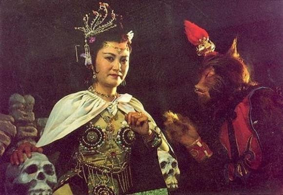 Nàng "Bạch Cốt Tinh" bị lừa đóng phim Tây Du Ký giờ ra sao? - Hình 3 Nang