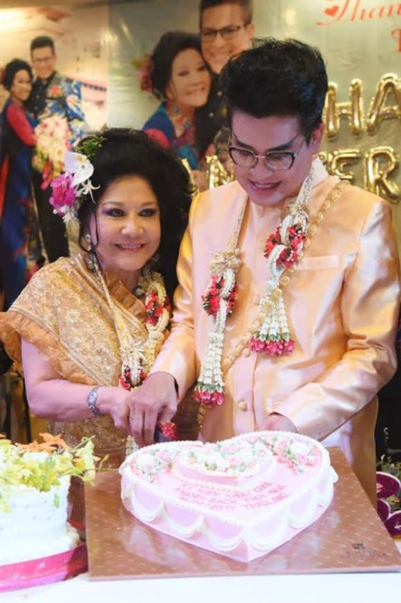 MC cưới vợ nhiều lần nhất showbiz Việt giờ thế nào? - Hình 3 MC cuoi vo nhieu lan nhat showbiz Viet gio the nao?-Hinh-3