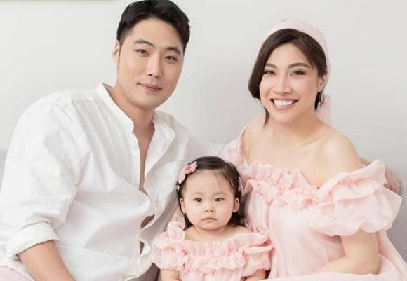 Bị mỉa mai ế sau ly hôn, Pha Lê tuyên bố: "Em có bồ" Bi mia mai e sau ly hon, Pha Le tuyen bo: