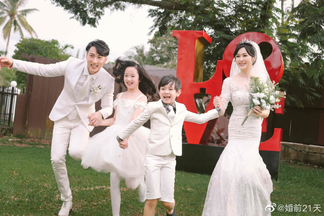Lý do nghệ sĩ giấu kín chuyện từng kết hôn Ly do nghe si giau kin chuyen tung ket hon